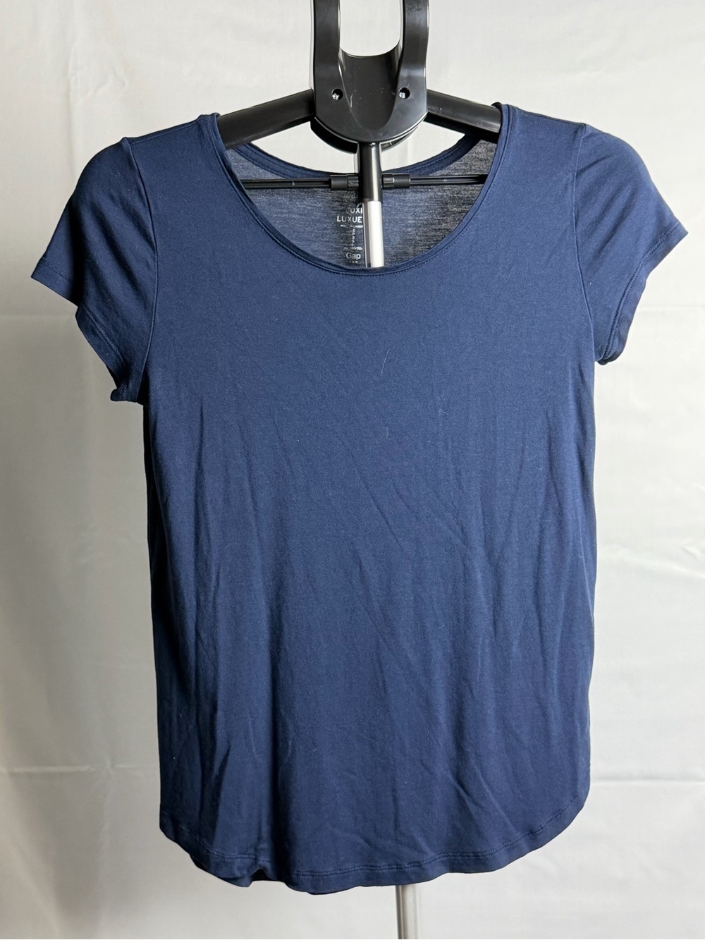 GAP Navy Short Sleeve Scoop Neck Tee